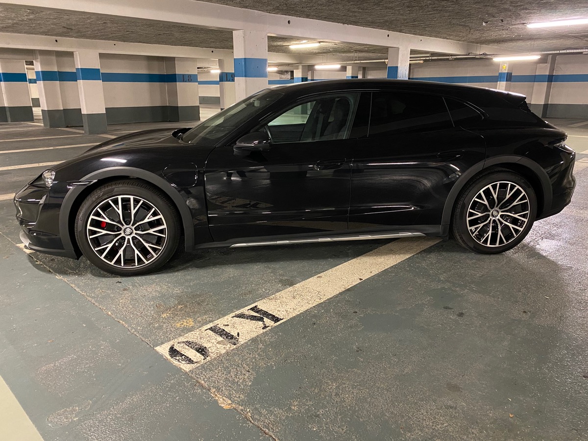 Porsche Taycan Cross Turismo 4S 571ch Excellent État