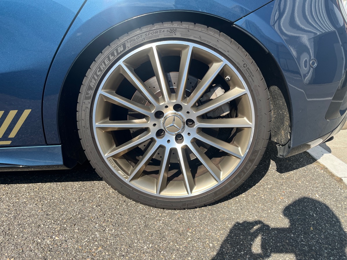 Mercedes-Benz Classe A 35 AMG 2.0 4MATIC 7G-DCT 306cv EDITION ONE, Contrat d'entretien 2 ans inclu
