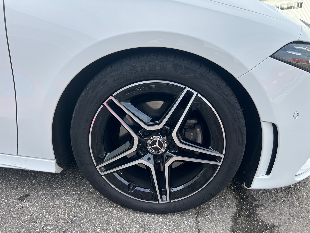 Mercedes-Benz Classe A 200d AMG LINE 150cv, SUIVI COMPLET, TOIT OUVRANT, CARPLAY, LED, MULTIBEAM