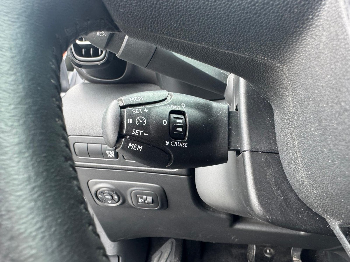 Citroën C3 Aircross 1.2 130CV EAT6 Shine - boite automatique