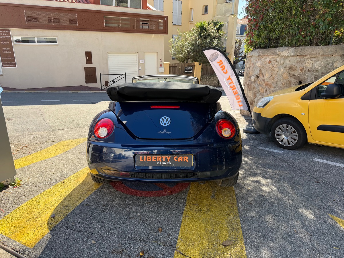 Volkswagen NEWBEETLE Cabriolet 1.6 102 CV Phase 3 / 1er Main / Clim / Jantes / KM Réel