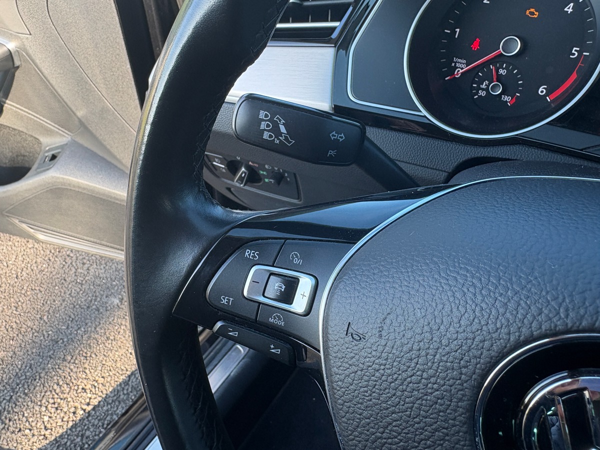 Volkswagen Passat Break 1.6 TDI 120 ch – Finition Carat