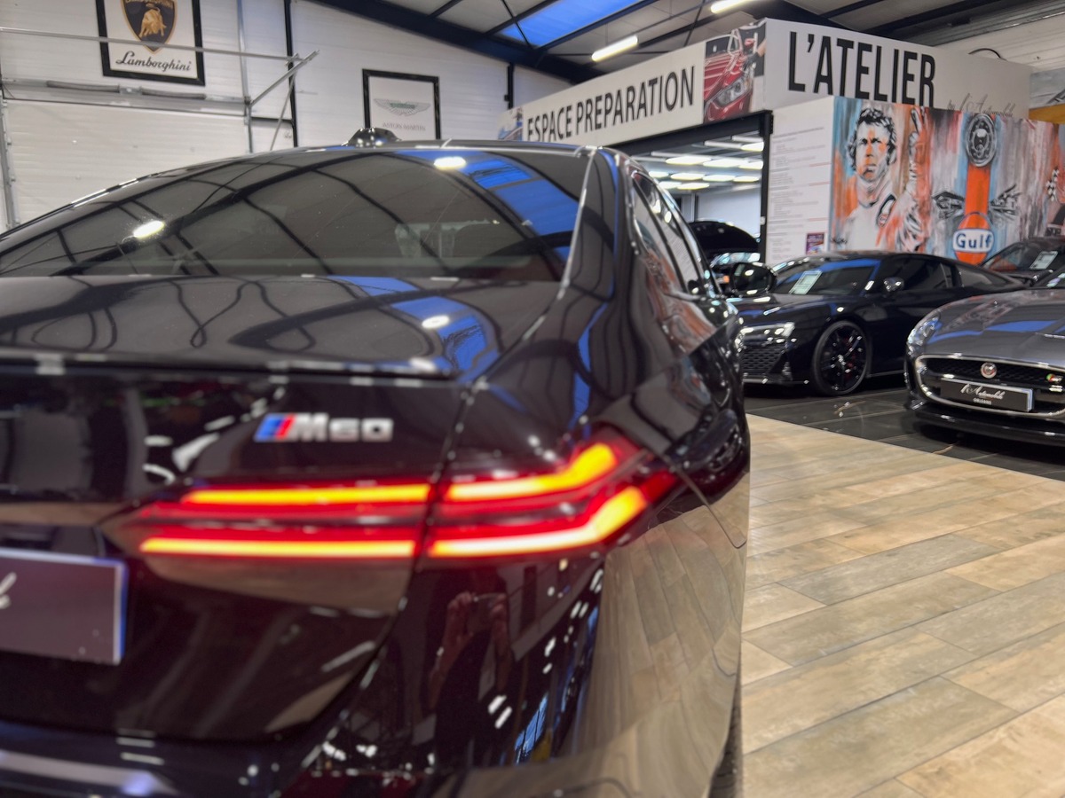 Bmw i5 M60 XDRIVE40 601 BERLINE - 990KM NEUVE / TVA RECUPERABLE g