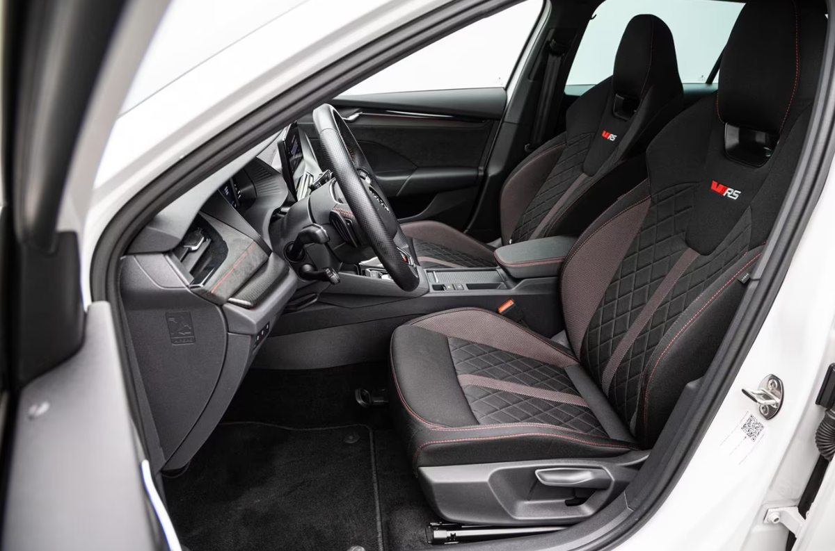 Skoda Octavia Combi IV 2.0 TDI 200ch RS DSG7 Attelage