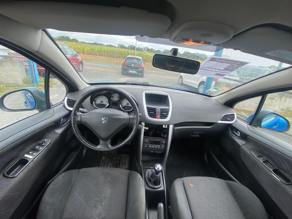 Peugeot 207 1.6 hdi 90cv kit de distribution neuf 234101km