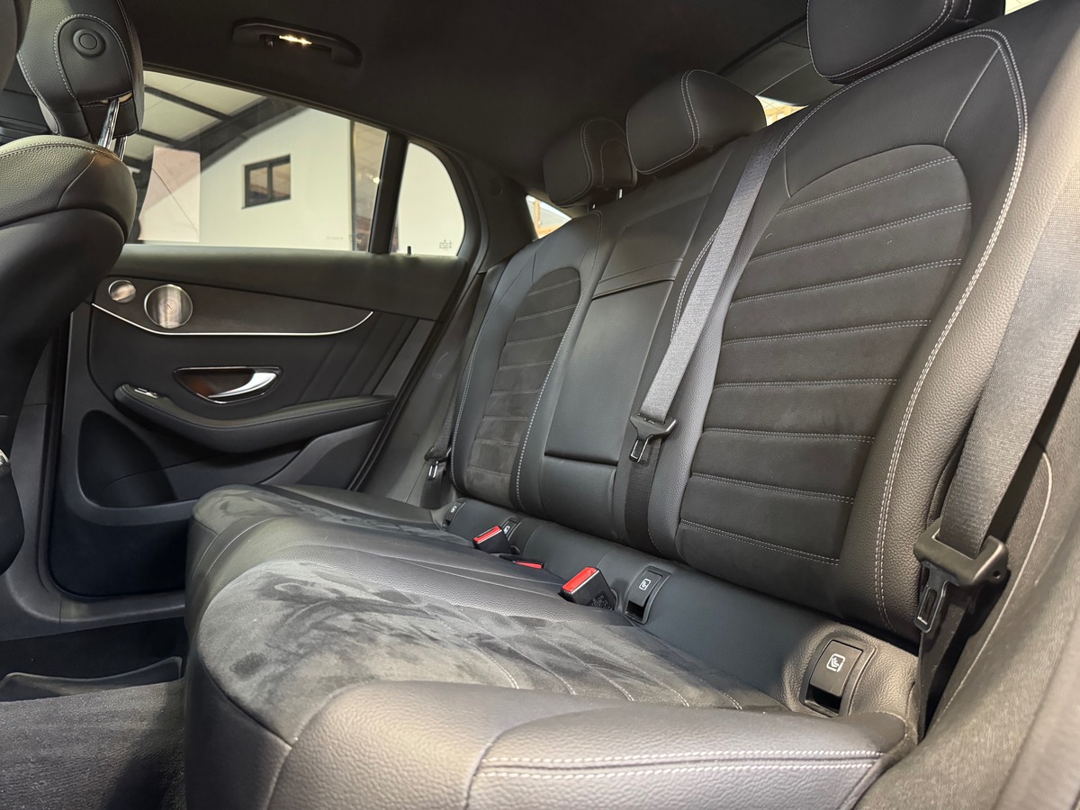 Mercedes Benz GLC COUPE 300E 9G-TRONIC AMG LINE 320CV 1°MAIN TO/BURMESTER/CARPLAY