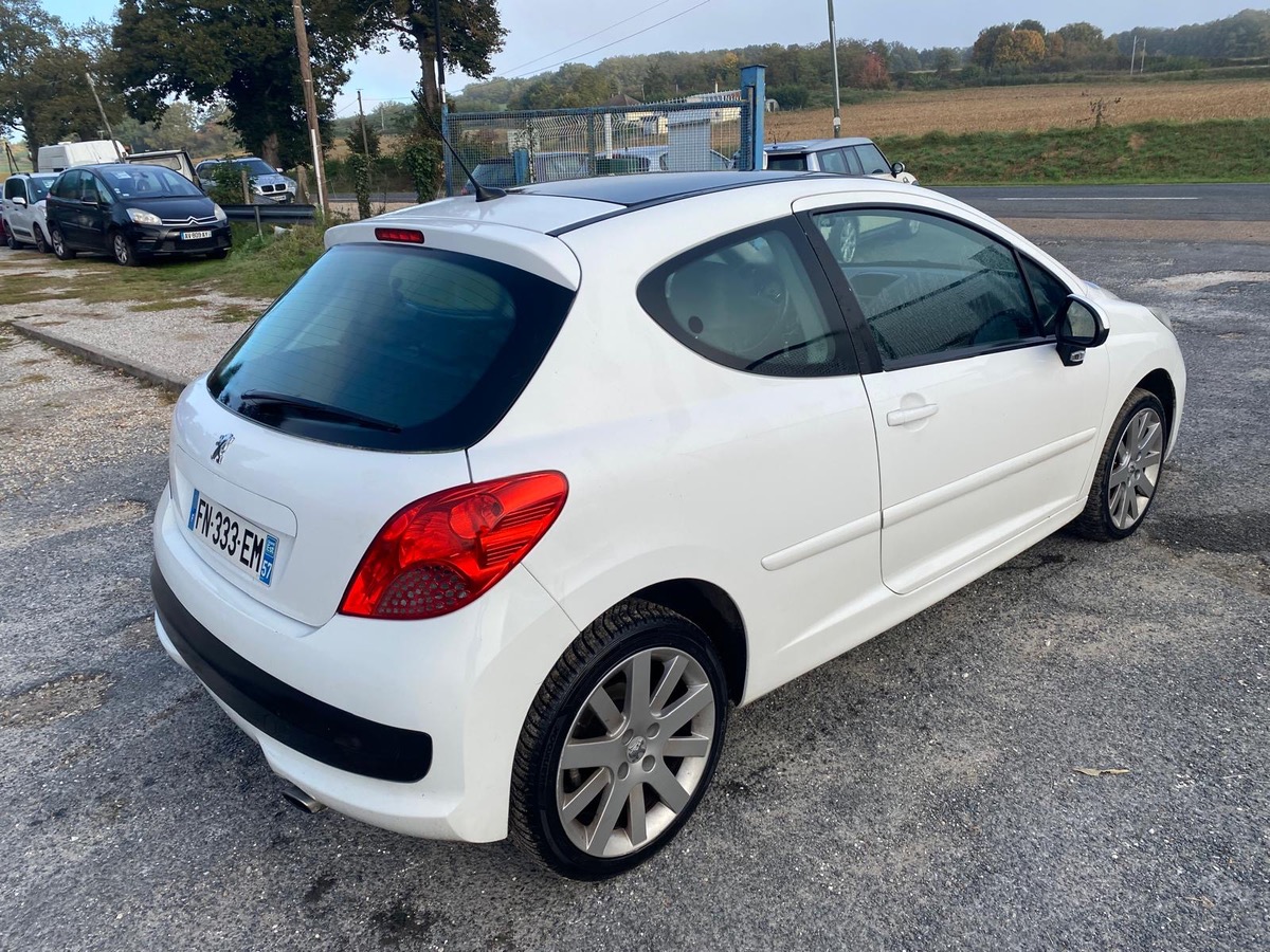 Peugeot 207 1.6 thp 156cv feline sport en l'etat