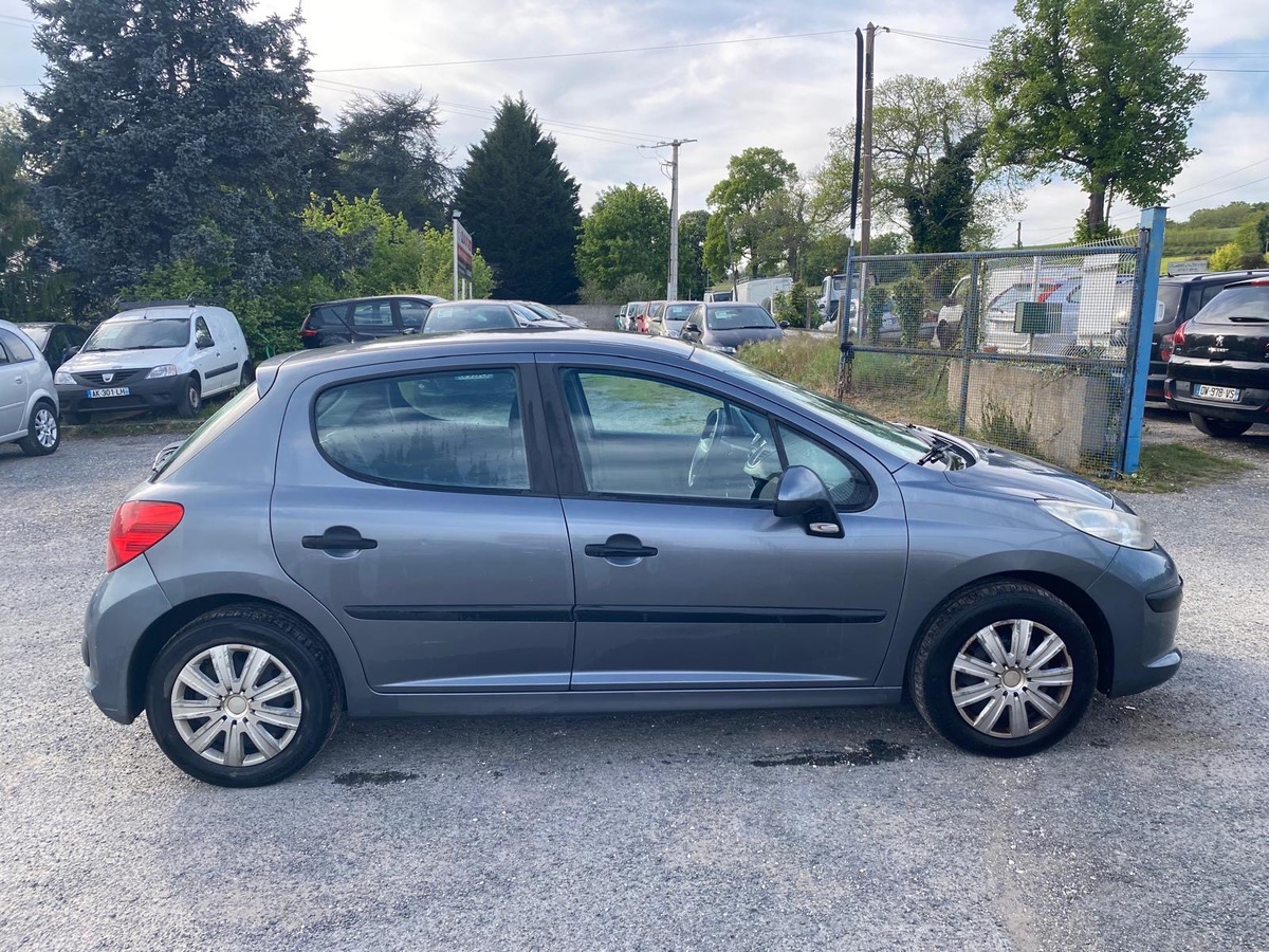 Peugeot 207 1.4 hdi 70cv 249055km