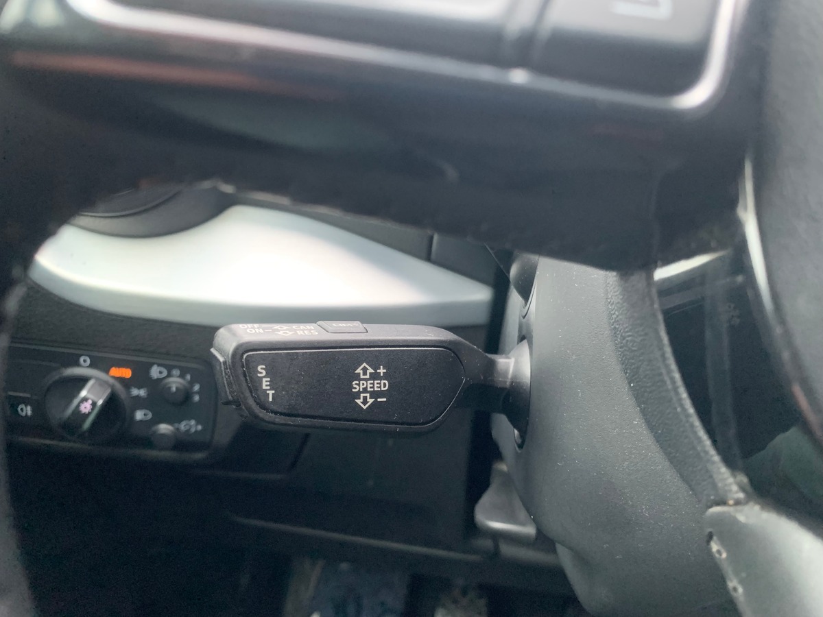 Audi Q2 115 ch | Sport | Toit ouvrant | Régulateur vitesse | Radar | Bluetooth | Coffre électrique