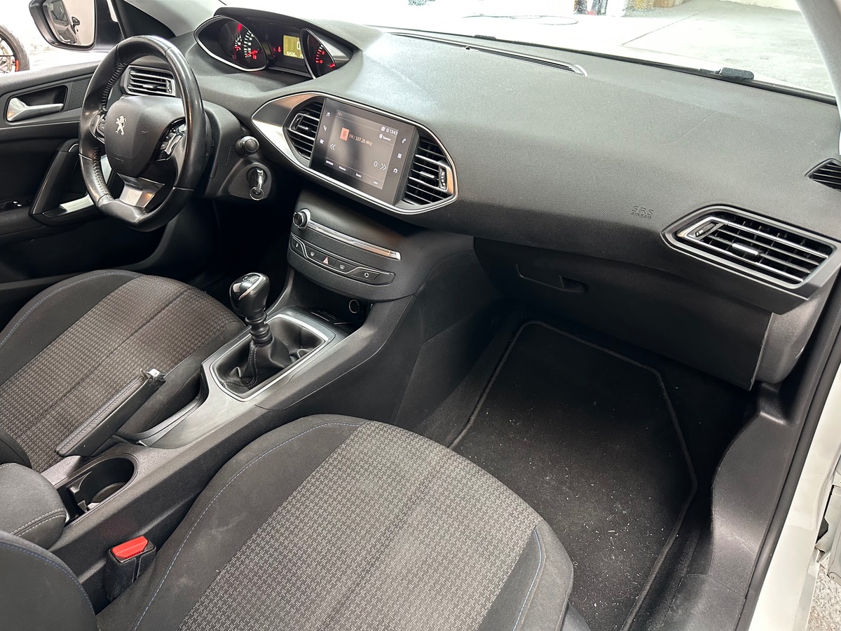 Peugeot 308 SW II (2) SW 1.5 BLUEHDI 100cv S&S STYLE