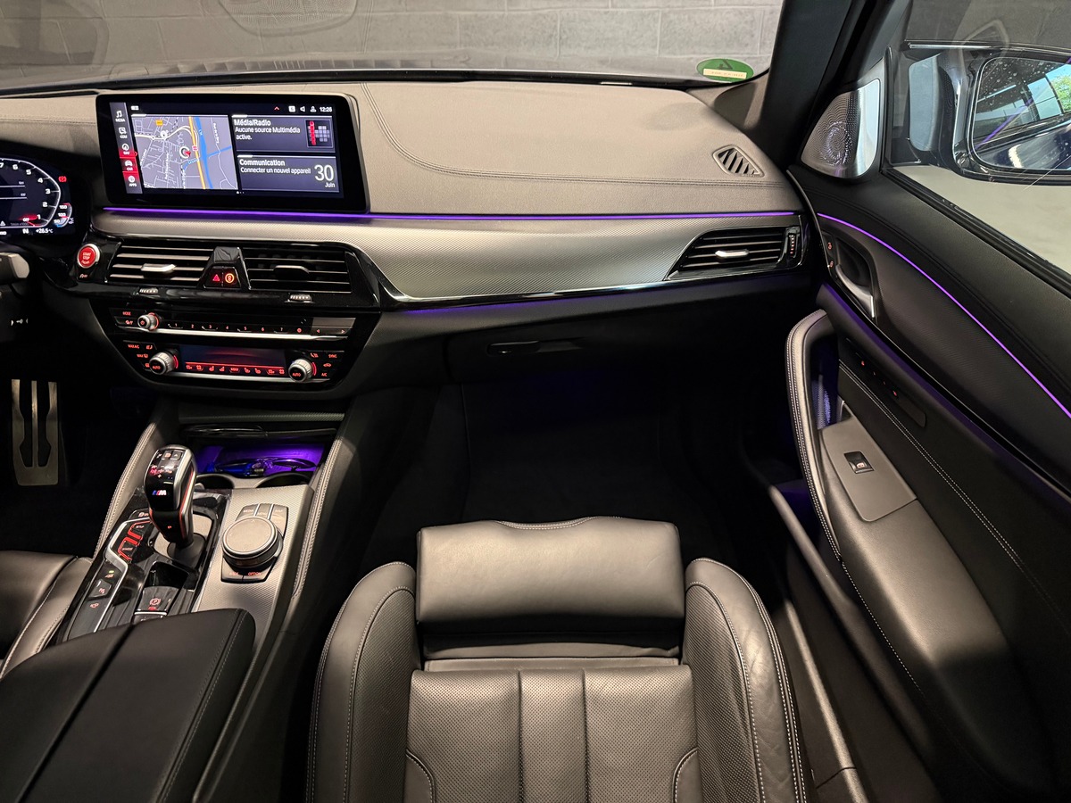 Bmw M5 compétition f90 lci phase 2 4.4 l v8 bi- turbo Bowers & Wilkins / Toit Ouvrant / Caméra 360°