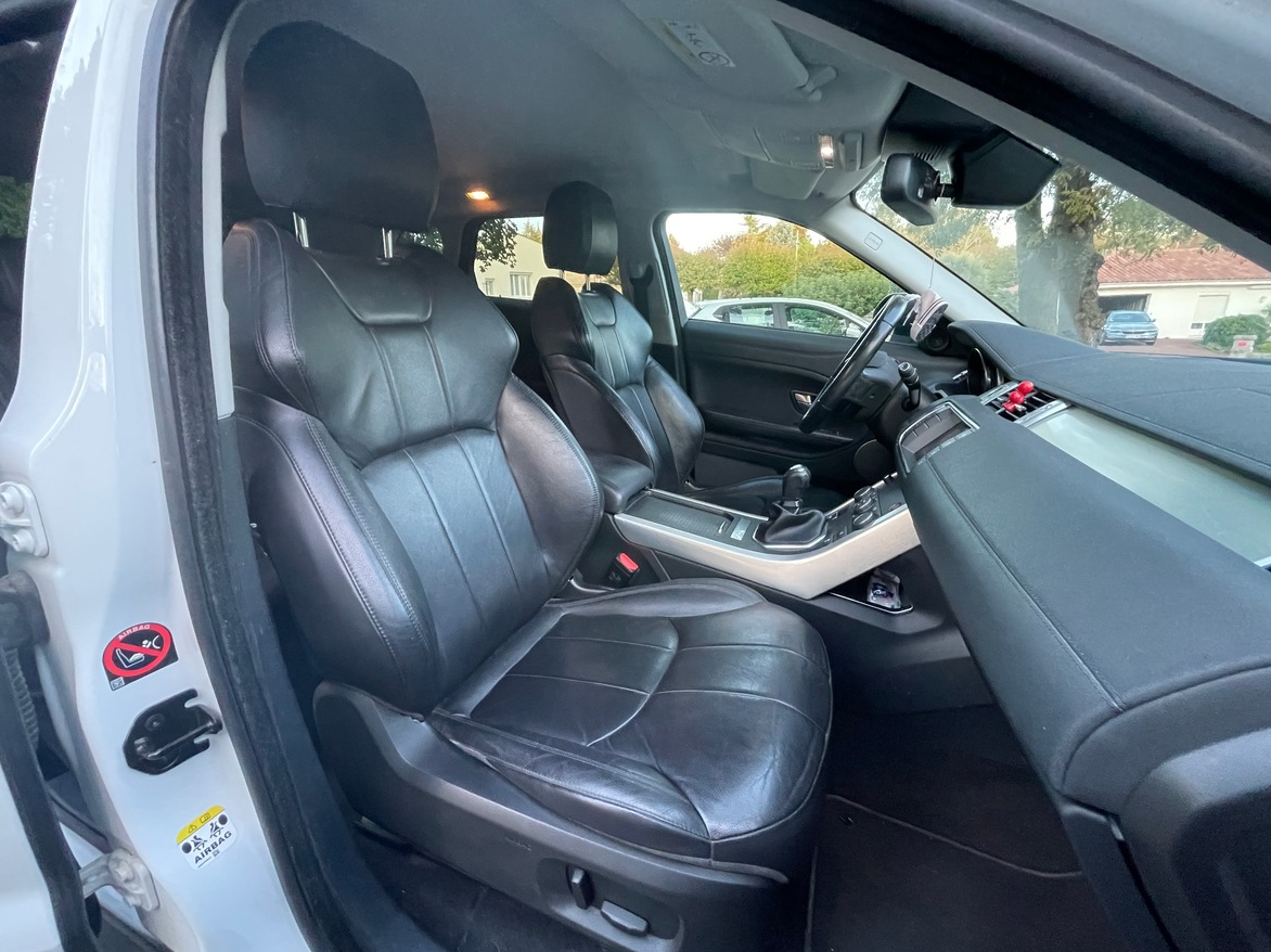 LAND ROVER EVOQUE 2.0 ed4 150 BVM Business - Historique Entretien complet