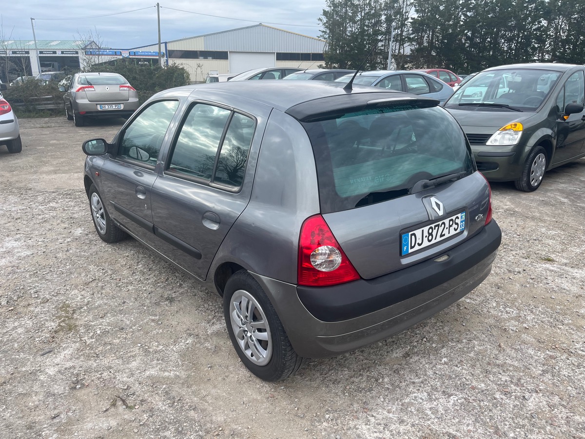 RENAULT Clio 1.2i 16v  108132km
