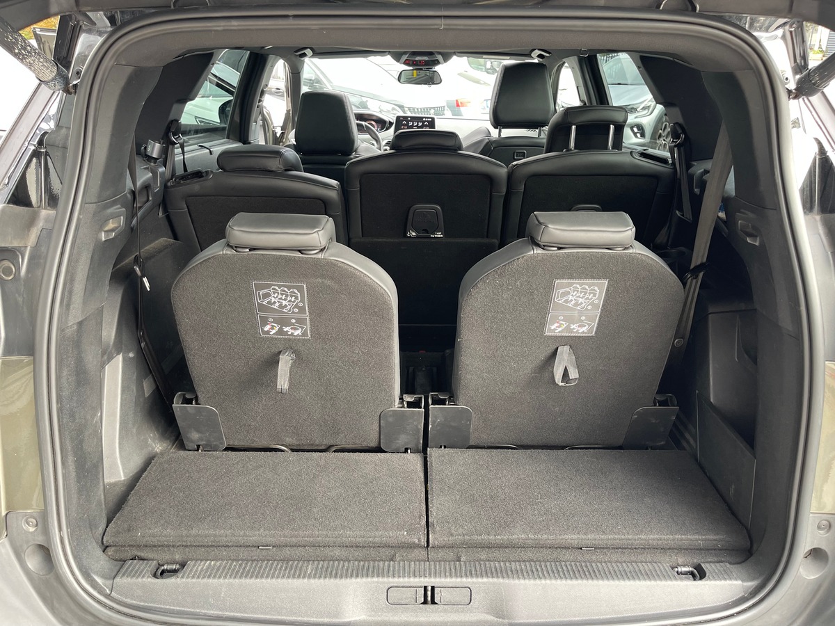 Peugeot 5008 Gt Line 1.5 BlueHDi EAT8 130 cv Boîte auto - Toit ouvrant / Audio FOCAL