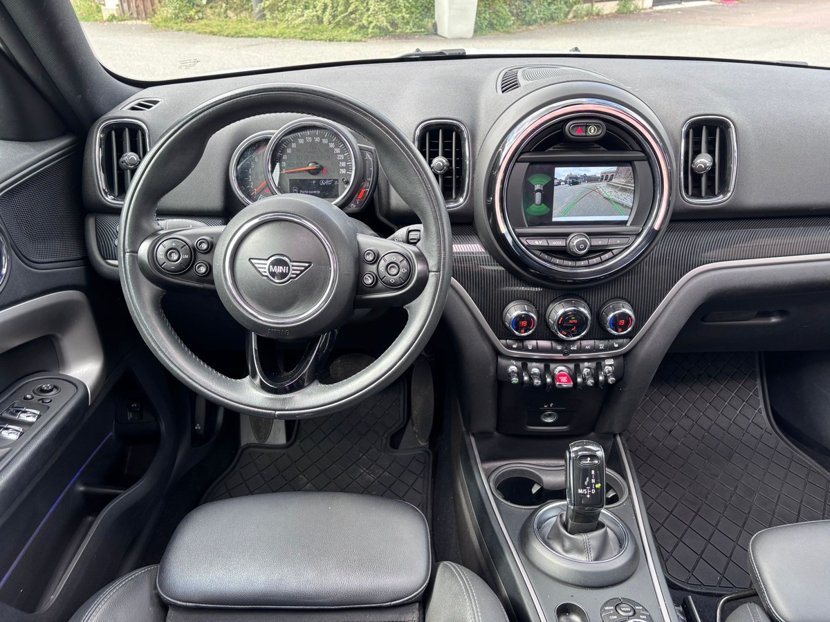Mini Countryman Cooper 136ch Longstone BVA7 - Entretien MINI