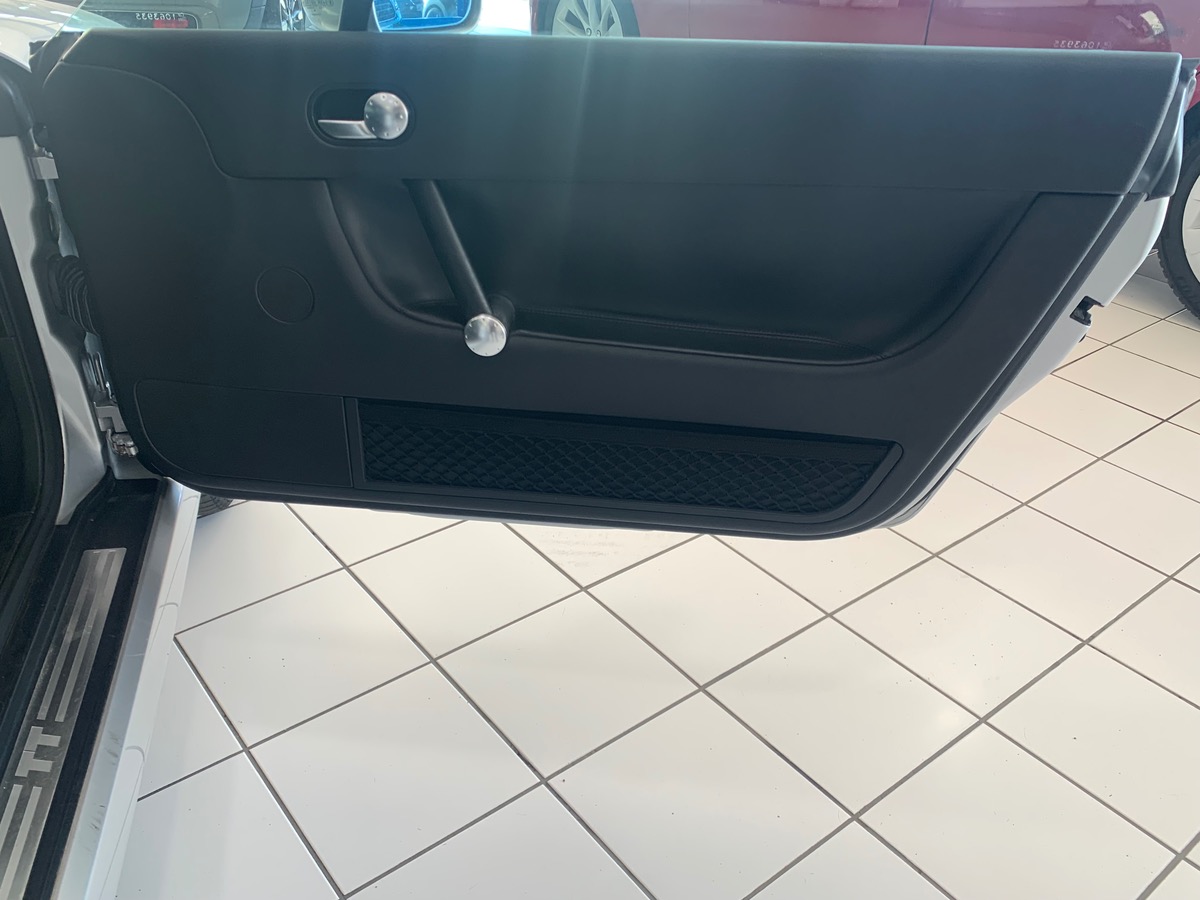 Audi TT 180 ch | Cuir | Radio | Distribution et Pompe à eau ok | Jantes Alu | Airbags