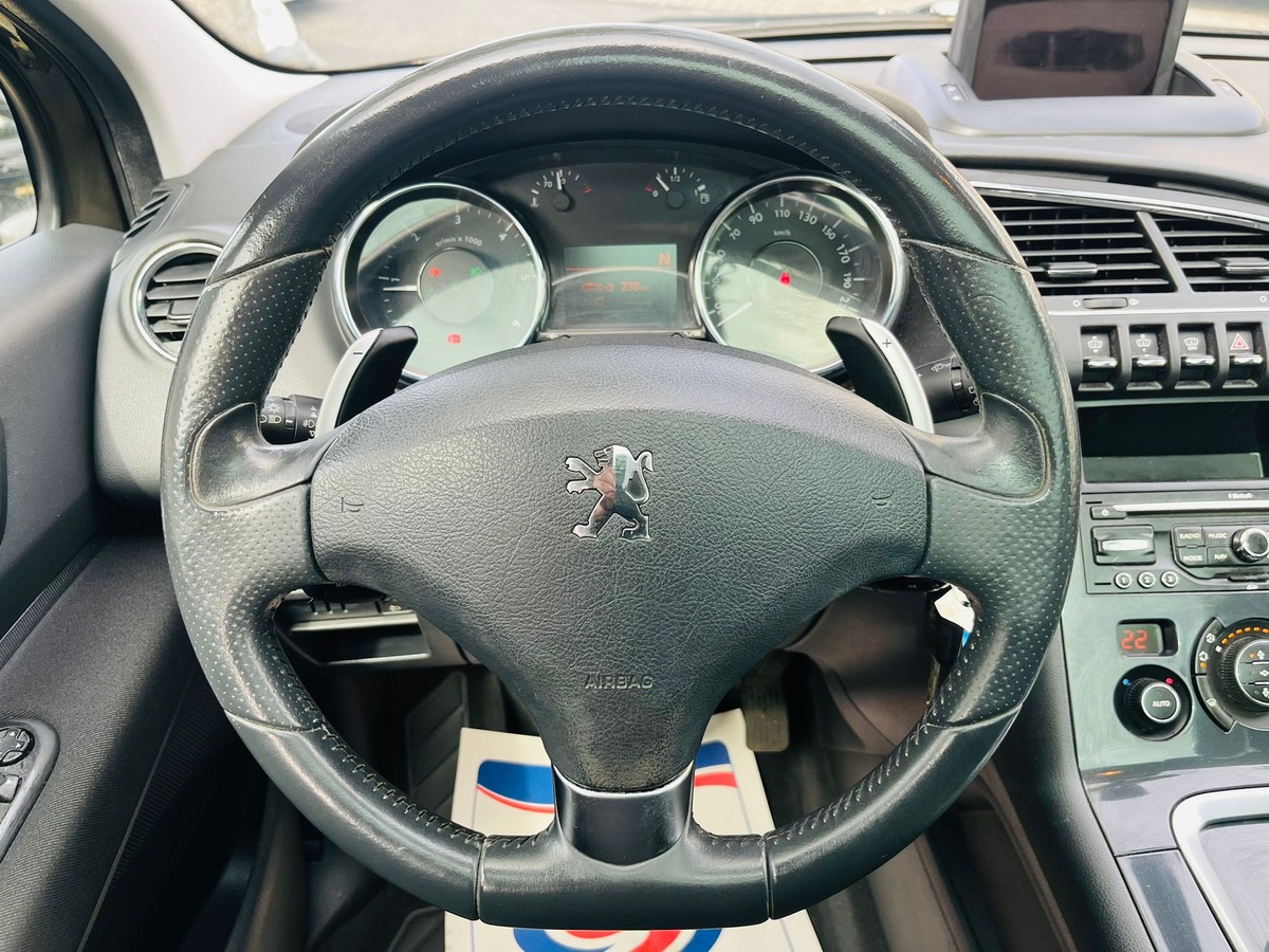 Peugeot 3008 Premium Pack - 1.6 Hdi 110cv BVA6  - 1ère Main - 4xCb - Reprise Possible