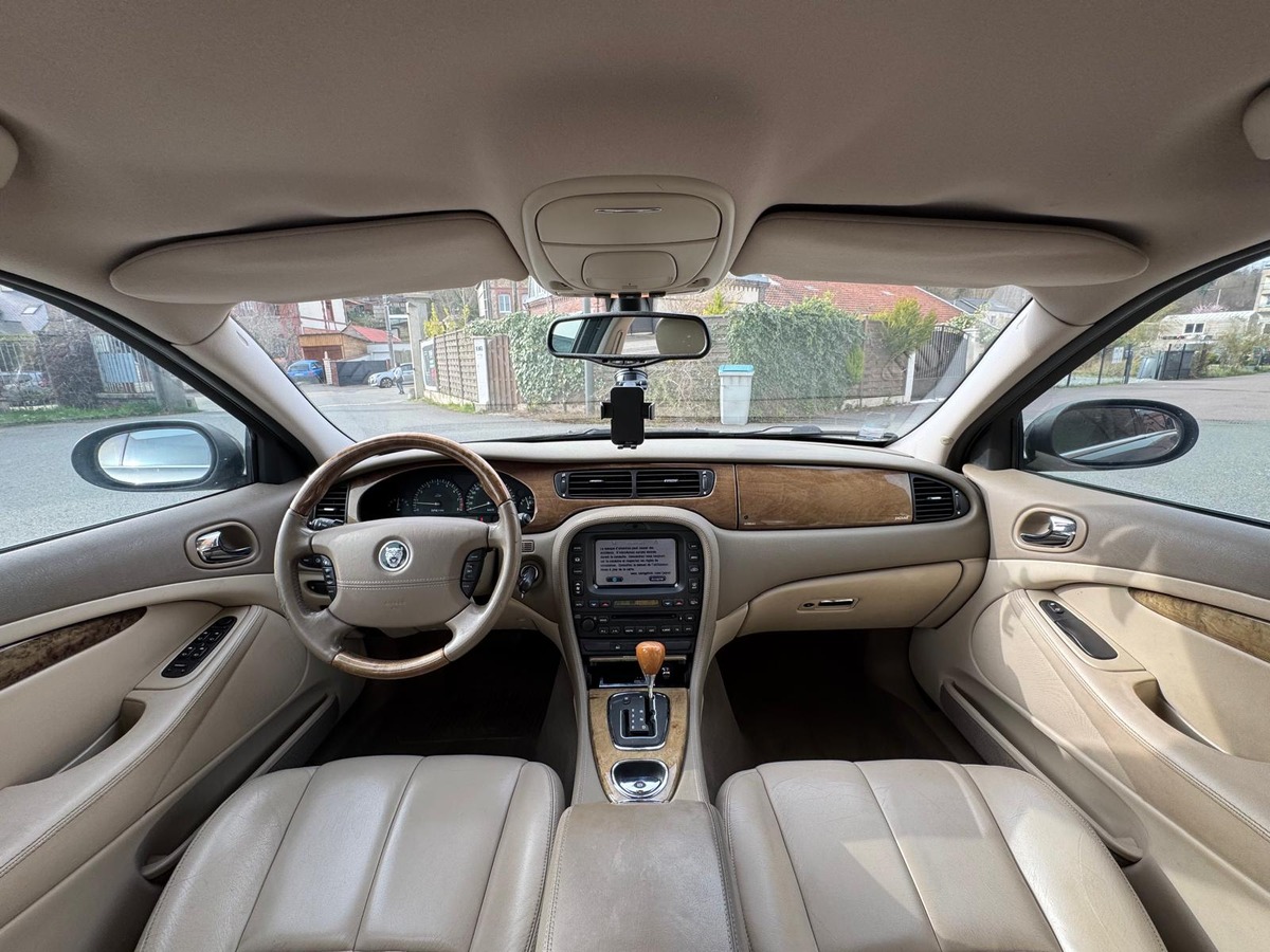 Jaguar S-Type 3.0 V6