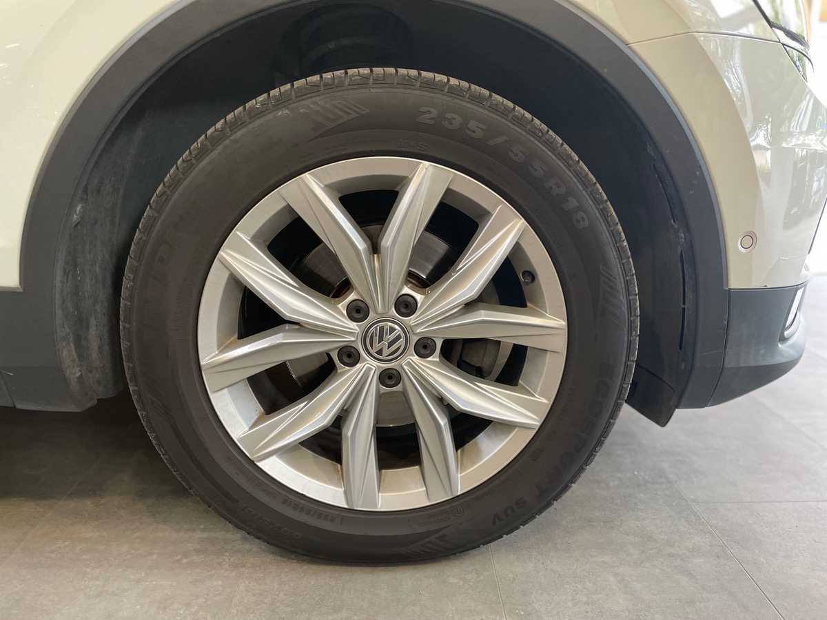 Volkswagen Tiguan 2.0 TDI 150 BLUEMOTION CARAT DSG BVA // SUIVI DISPONIBLE // GARANTIE 12 MOIS