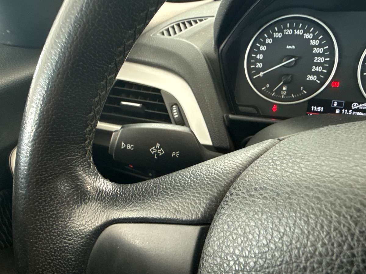 Bmw Série 1 SPORT 118i 1.6 i 16V 170 cv (F20) 5 portes
