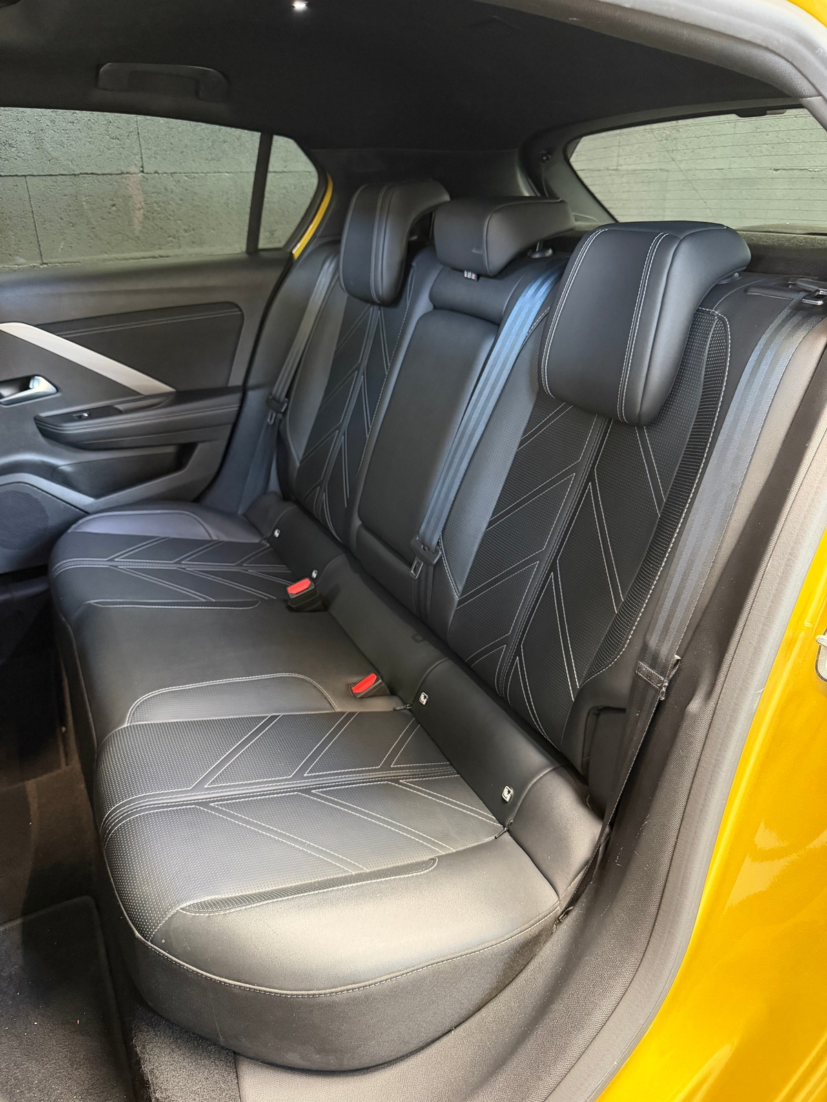 Opel Astra ULTIMATE 1.6 i 16V Turbo 180 PHEV EAT8 S&S 150 cv