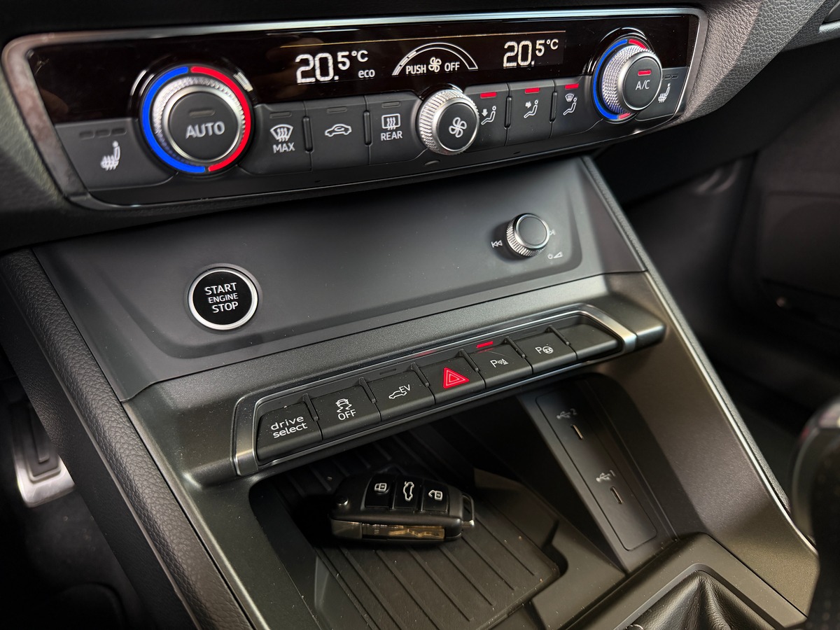 Audi Q3 Sportback 45e S line 1.4 TFSI 245 PHEV DSG6 - Toit Ouvrant