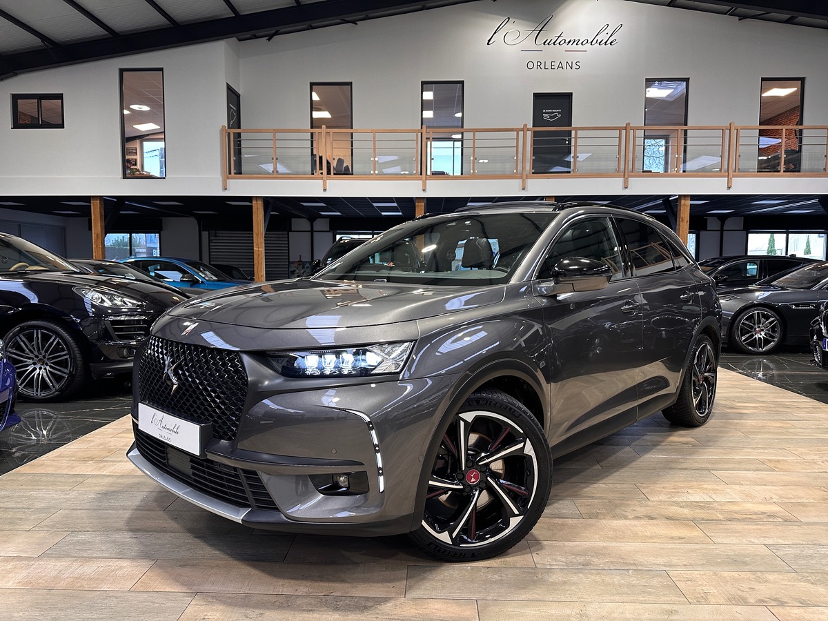 DS Ds7 Crossback 225 ch e-Tense Performance Line Plus / ATTELAGE / HI-FI FOCAL / TOIT PANO /CARPLAY