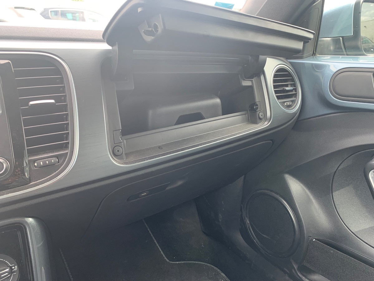 Volkswagen Coccinelle 105 ch | DENIM | GPS | Régulateur de vitesse | Écran tactile | Bluetooth