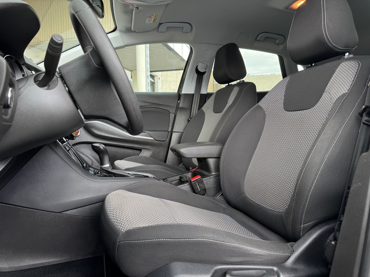 Opel Grandland X 1.5 CDTI EAT8 130 cv - Boîte auto - Apple Carplay / Androide Auto