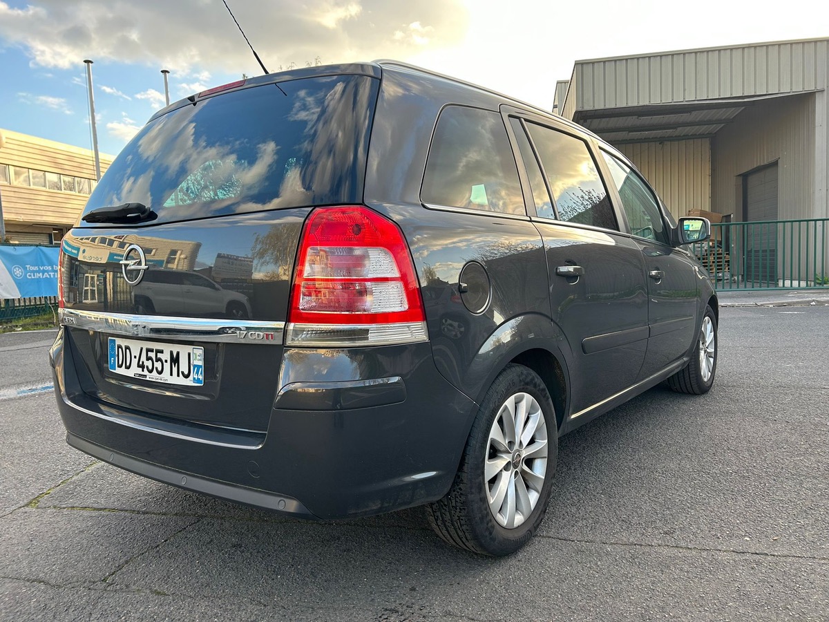 Opel Zafira 1.7 CDTI 125 CV 1er main 7 places 4XCBLeux