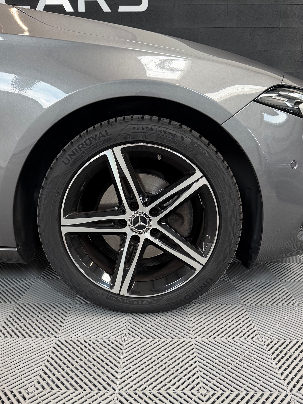 Mercedes-Benz Classe A 180 1.3 Ti 16V 7G-DCT 136 cv Boîte auto