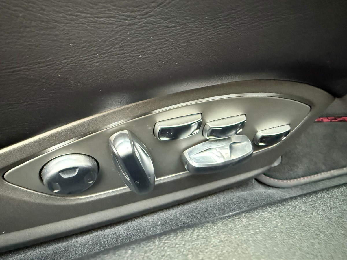 Porsche 911 TYPE 991 COUPE GTS 450 CH / CARNET / 61296 KMS