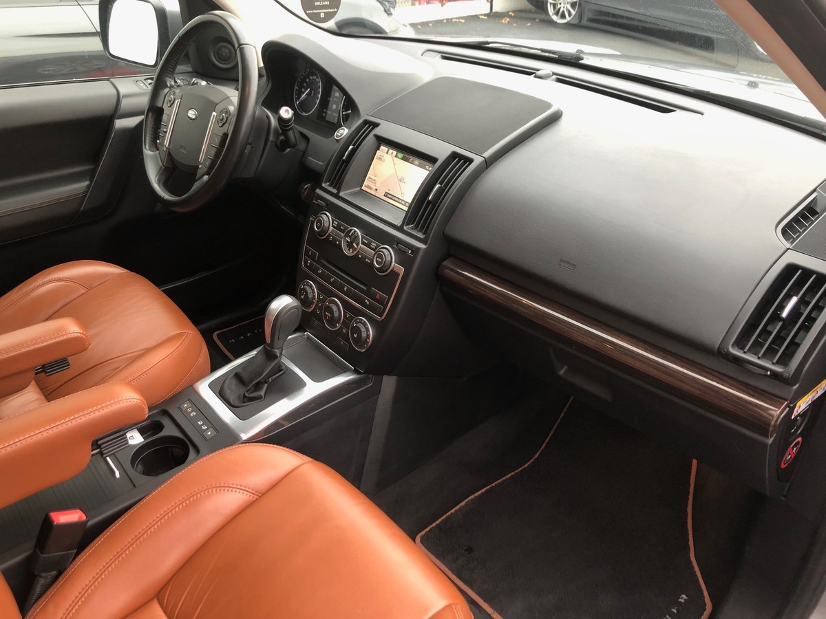 Land-Rover Freelander II (2) 2.0 Si4 240 HSE BVA6