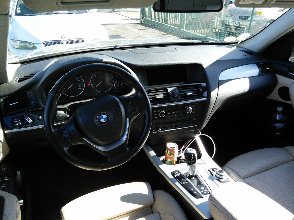 Volvo XC90 T8 TWIN 2.0 Ti 407 Plug in Hybrid ENGINE GEARTRONIC8 320 cv R-DESIGN 7 PL PREMIERE MAIN