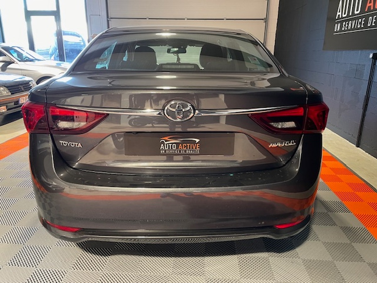 Toyota Avensis 2.0 D 143CV