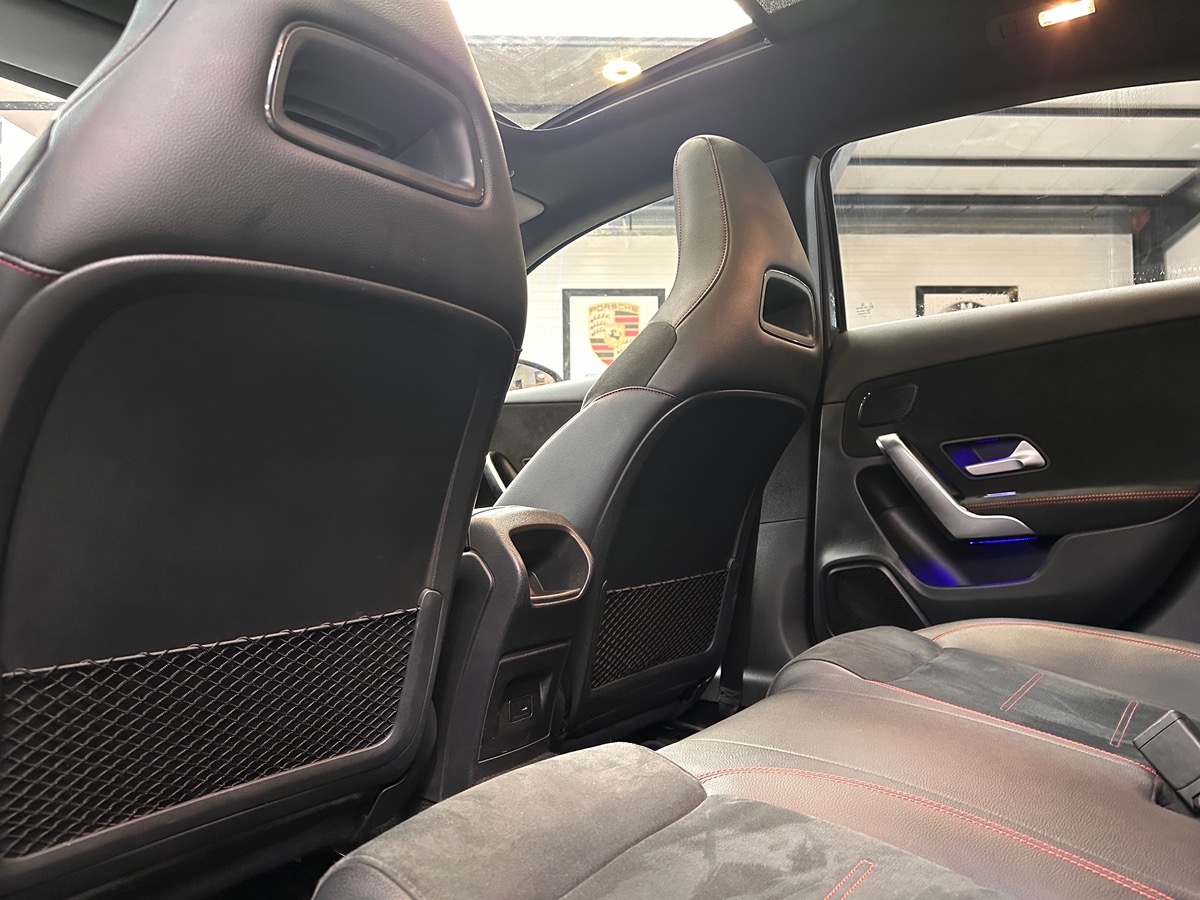 Mercedes-Benz Classe A 200 D AMG LINE - TOIT OUVRANT / GARANTIE MERCEDES 24 MOIS