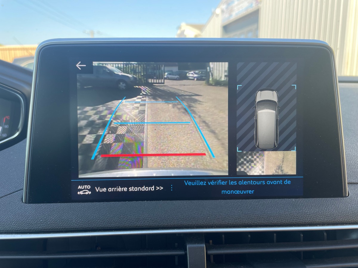 Peugeot 5008 1.5 BlueHDi EAT8 130 cv Boîte auto CARPLAY - 7 PLACES - CLIM AUTO - CAMERA DE RECUL
