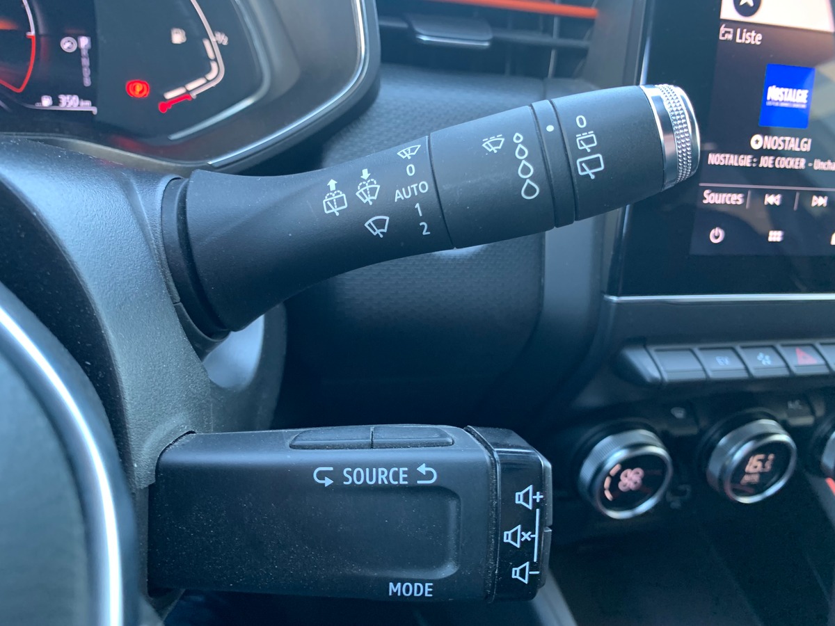 RENAULT Clio V 140 ch | HYBRID | Intens | Caméra 360° | Apple car Play | Régulateur vitesse | BOSE