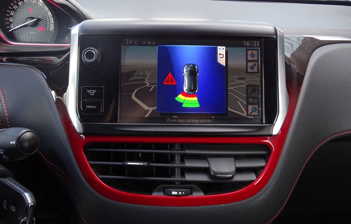 Peugeot 208 1.6 GTI 200ch BVM6