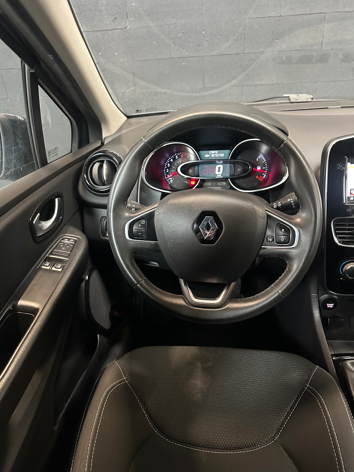 RENAULT Clio 4 0.9 TCE 75 CV LIMITED