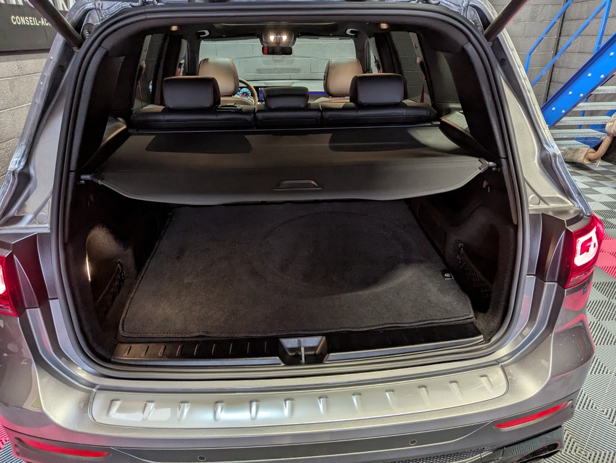 Mercedes Benz GLB AMG 35 4MATIC