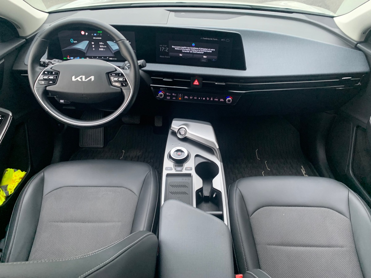 Kia EV6 229 | Active | Caméra recul | Démarrage sans clé | Radar arriére | Régulateur adaptatif