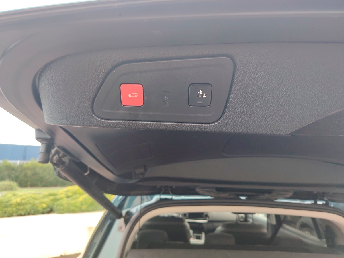 Citroën C5 Aircross Citroën C5 Aircross BlueHDi 130ch S&S Shine EAT8 E6.d CAMERA / CARPLAY / DRIVE A