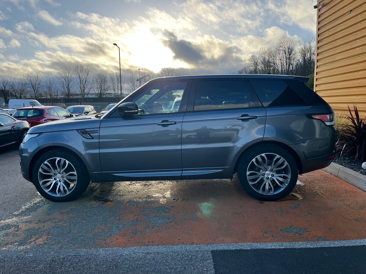 Land-Rover Range Rover Sport II 3.0 TDV6 258 CH Boîte automatique HSE DYNAMIC
