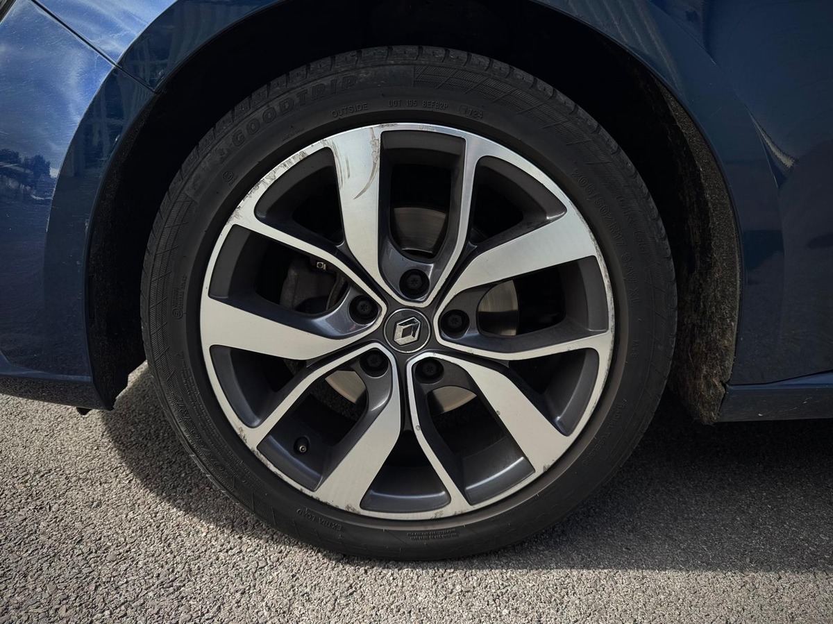 RENAULT Megane IV 1.5 dci 110 Intens EDC