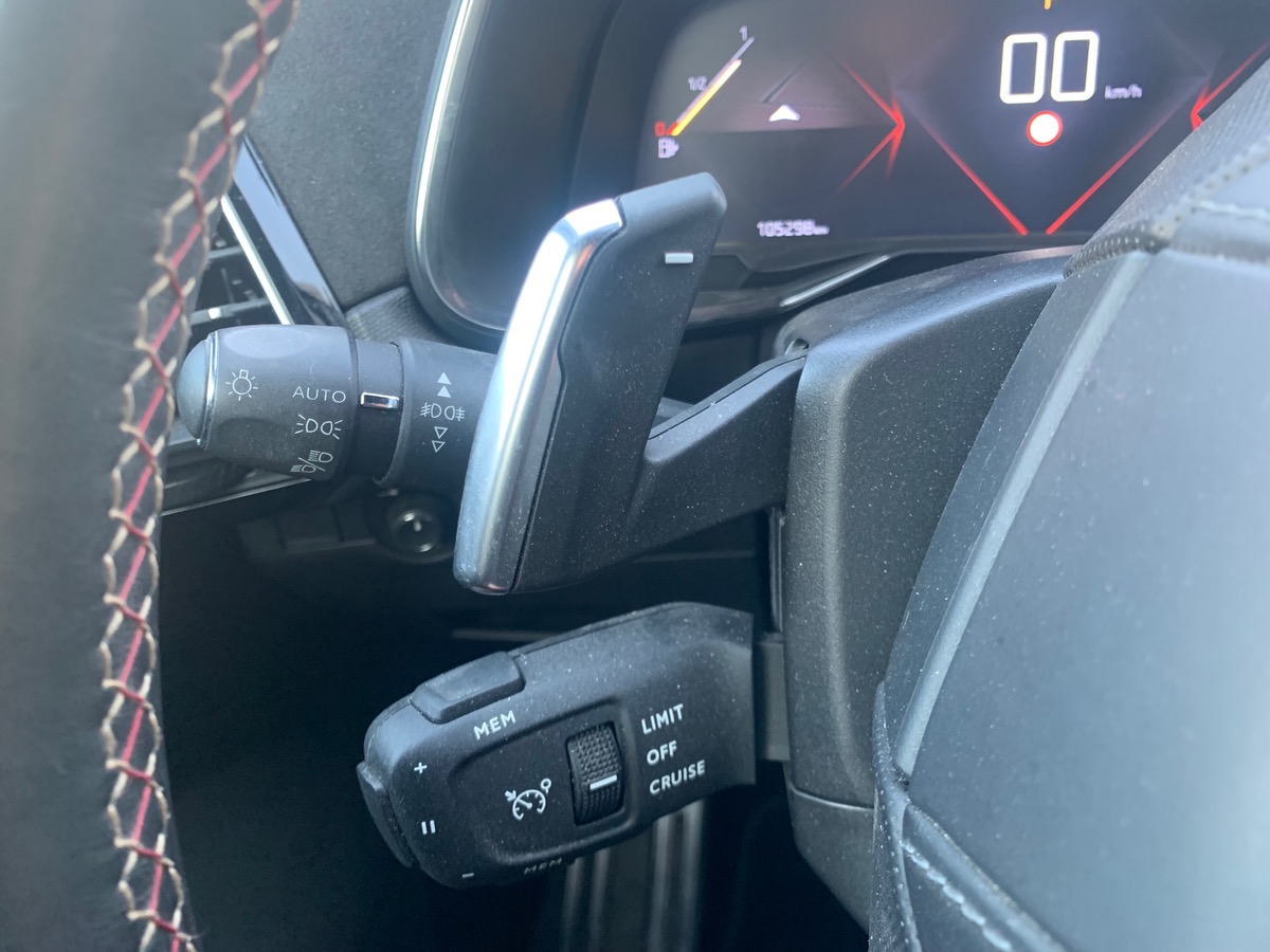 DS DS 7 130 ch | PERFORMANCE LINE + | Caméra de recul | Coffre mains-libres | Sièges électriques