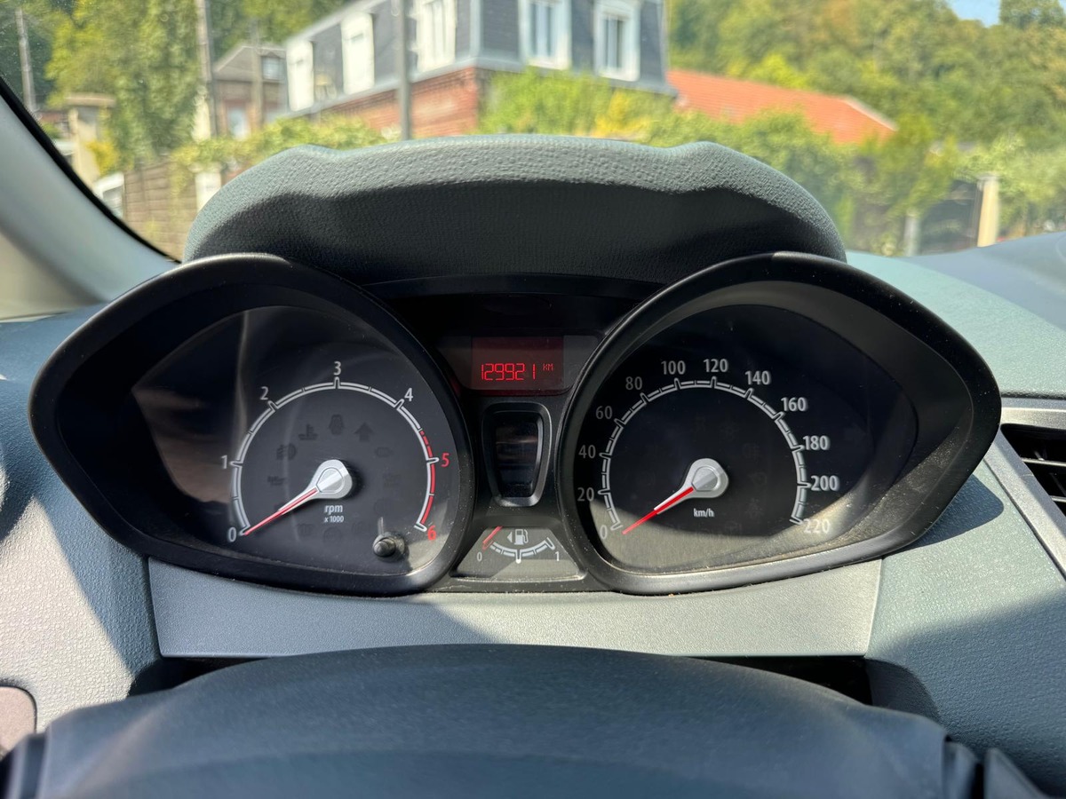 Ford Fiesta 1.4 TDCI 70- Première main- Distribution neuve