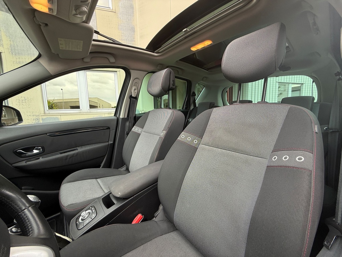 RENAULT Scenic 1.6 DCI 130 CV 1er main dynamique 4X