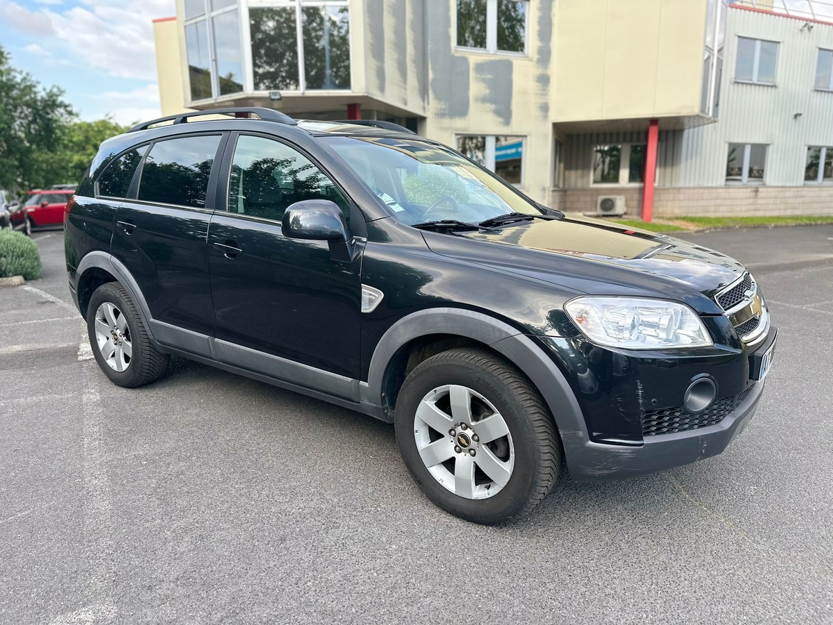 Chevrolet Captiva Family  2.0 VCDI 127 CV 7 plases 4XCBLEUX
