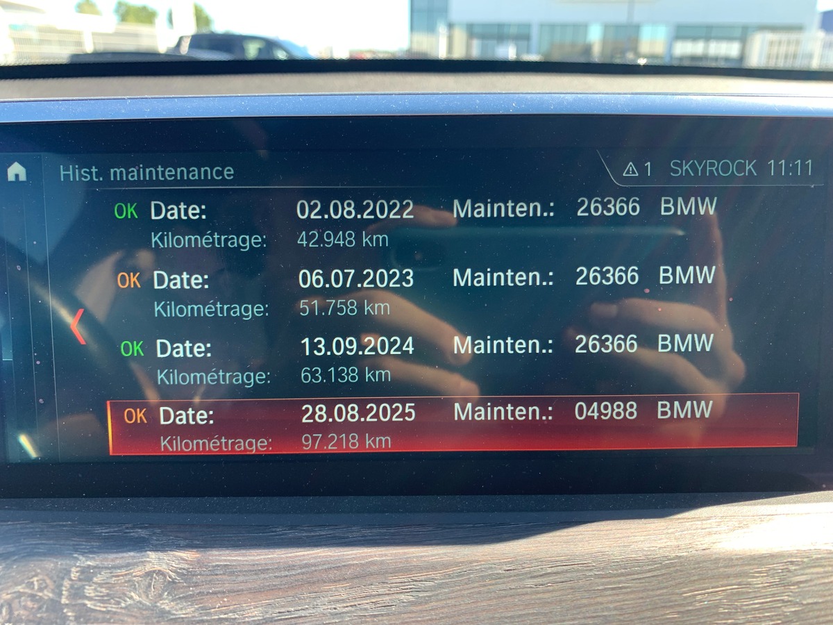 Bmw X1 231 ch | X-Line | xDrive | Caméra de recul | GPS | Attelage | Affichage tête haute | Cuir